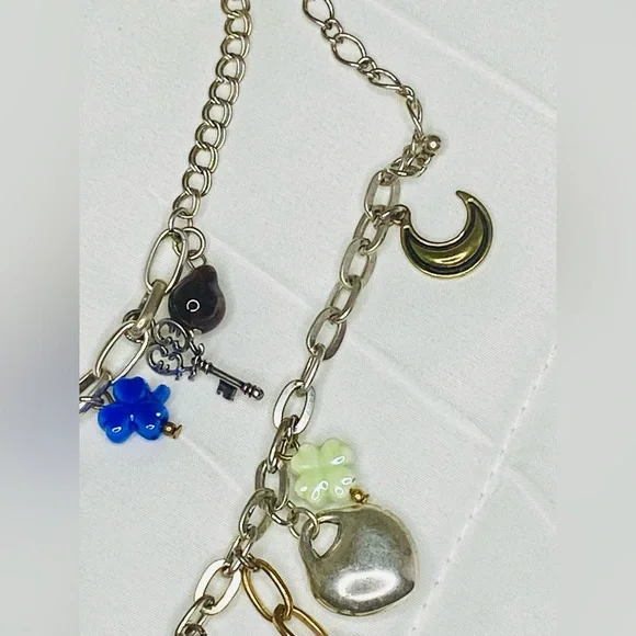 NWOT Free People Maxamillion World Traveler Charm Necklace Silver - Picture 5 of 10